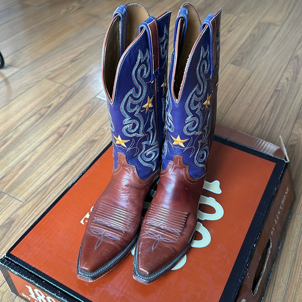 Lucchese cowboy boots